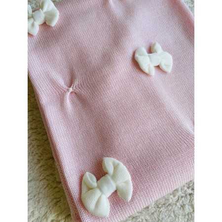 Coperta in Pura Lana Neonata - Eleganza e Comfort Coperta in Pura Lana Neonata - Eleganza e Comfort