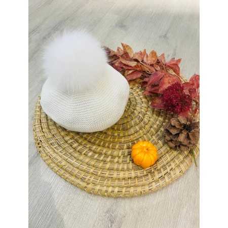 Basco in Misto Lana Bambina con Pon Pon - Eleganza Invernale