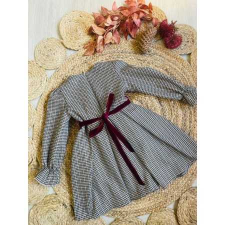 Abito Bambina in Caldo Cotone | Eleganza e Comfort Abito Bambina in Caldo Cotone | Eleganza e Comfort