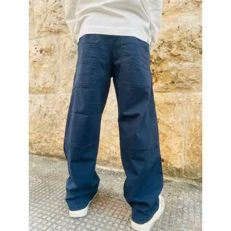 Pantaloni Loose Fit Bambino - Comfort e Stile per Ogni Occasione Pantaloni Loose Fit Bambino - Comfort e Stile per Ogni Occasione