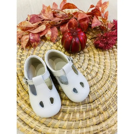 Scarpe Occhi di Bue Primi Passi in Pelle - Eleganza e Comfort