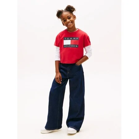T-shirt Crop Rossa Tommy Hilfiger - Stile e Comfort