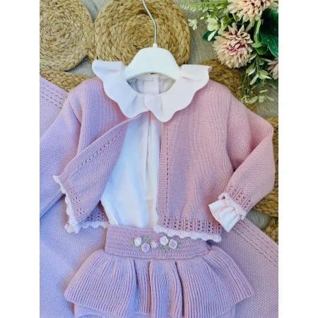 Completino Quattro Pezzi Neonata - Made in Italy Elegante Completino Quattro Pezzi Neonata - Made in Italy Elegante