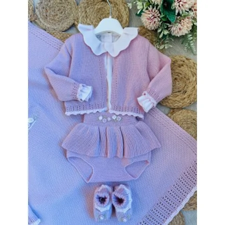 Completino Quattro Pezzi Neonata - Made in Italy Elegante Completino Quattro Pezzi Neonata - Made in Italy Elegante